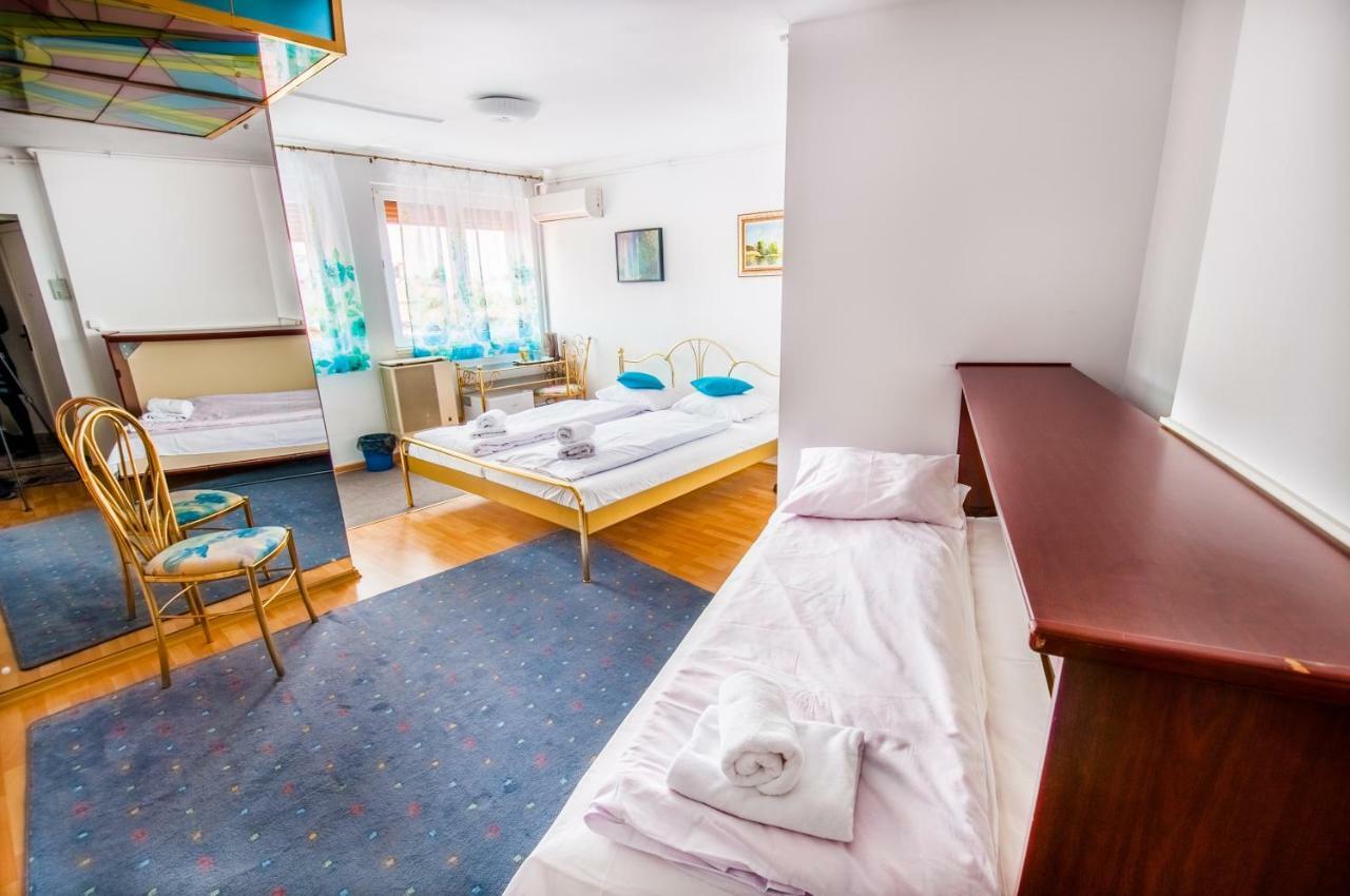 Appartement Apartament Tribunei à Sibiu Extérieur photo